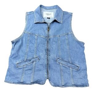 American Eagle Outfitters Light Blue Denim Vest